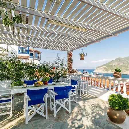 Villa Blue Heaven , Chora Greece *