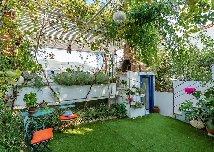 Blue Heaven , Chora Greece * Skopelos Town